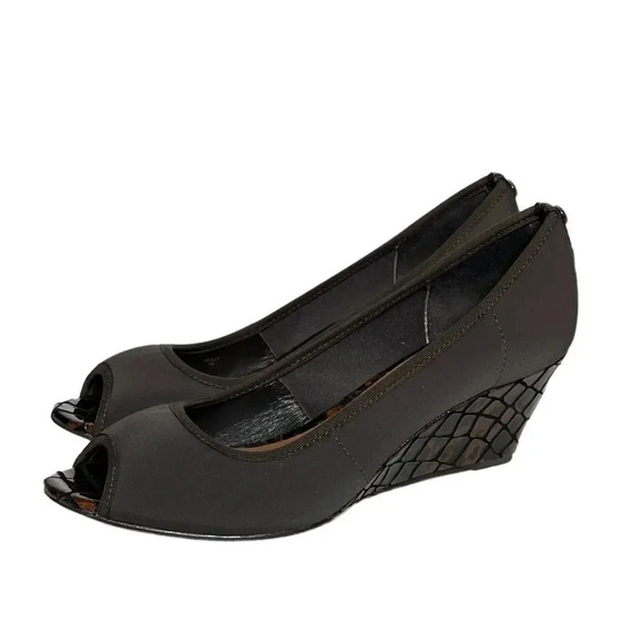 Donald J Pliner Molly Peep Toe Wedges Size 7 Narrow Croc Embossed Heel Brown - Picture 2 of 8